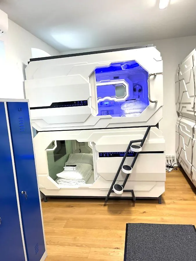 Vandrerhjem Space Home Apartment - Prater Wien Østrig